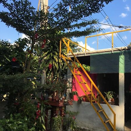 Thong Family Homestay Chiangdao Чианг Дао Экстерьер фото